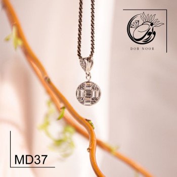 مدال نقره‌ با نگین اتمی کد MD37
