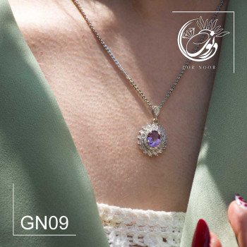 مدال نقره با سنگ آمیتیست کد Gn09