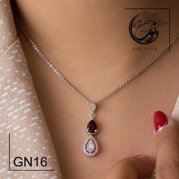 مدال نقره با سنگ گارنت کد Gn16