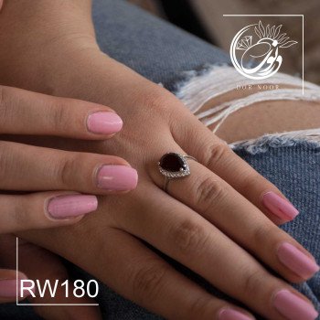 انگشتر نقره زنانه باسنگ گارنت rw180