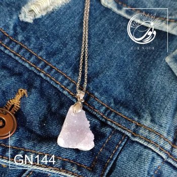 مدال با سنگ راف آمیتیست کد GN144