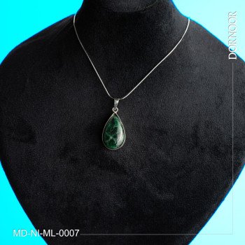 مدال با سنگ مالاکیت با قاب و گیره نقره دست ساز 0007